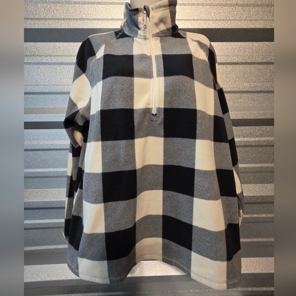 Eddie Bauer Gray and Cream Fleece Pullover